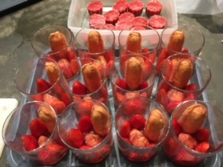 Table d'hôtes conviviale avec produits locaux, proche Camargue